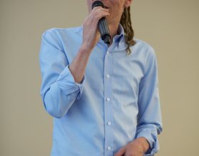Ivan Bartoš- předseda České pirátské strany (98)